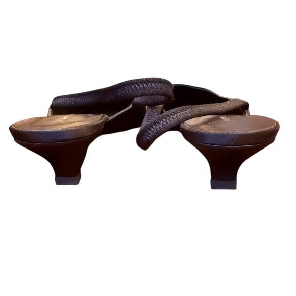 Jenni Kayne Black Satin Slingback Kitten Heels Sz 40 - Picture 4 of 11